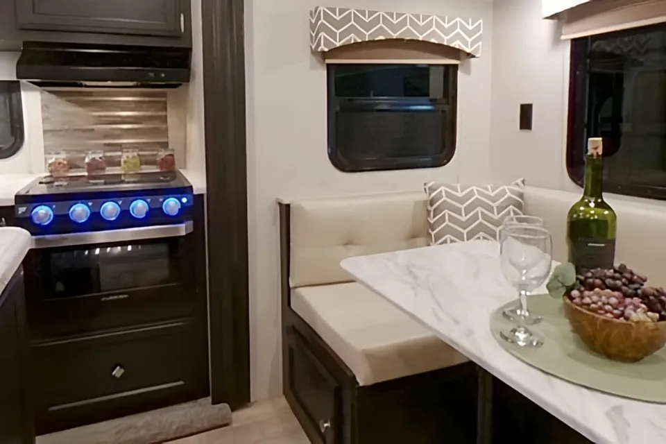 james's Venture Rv 252vrdTravel Trailer