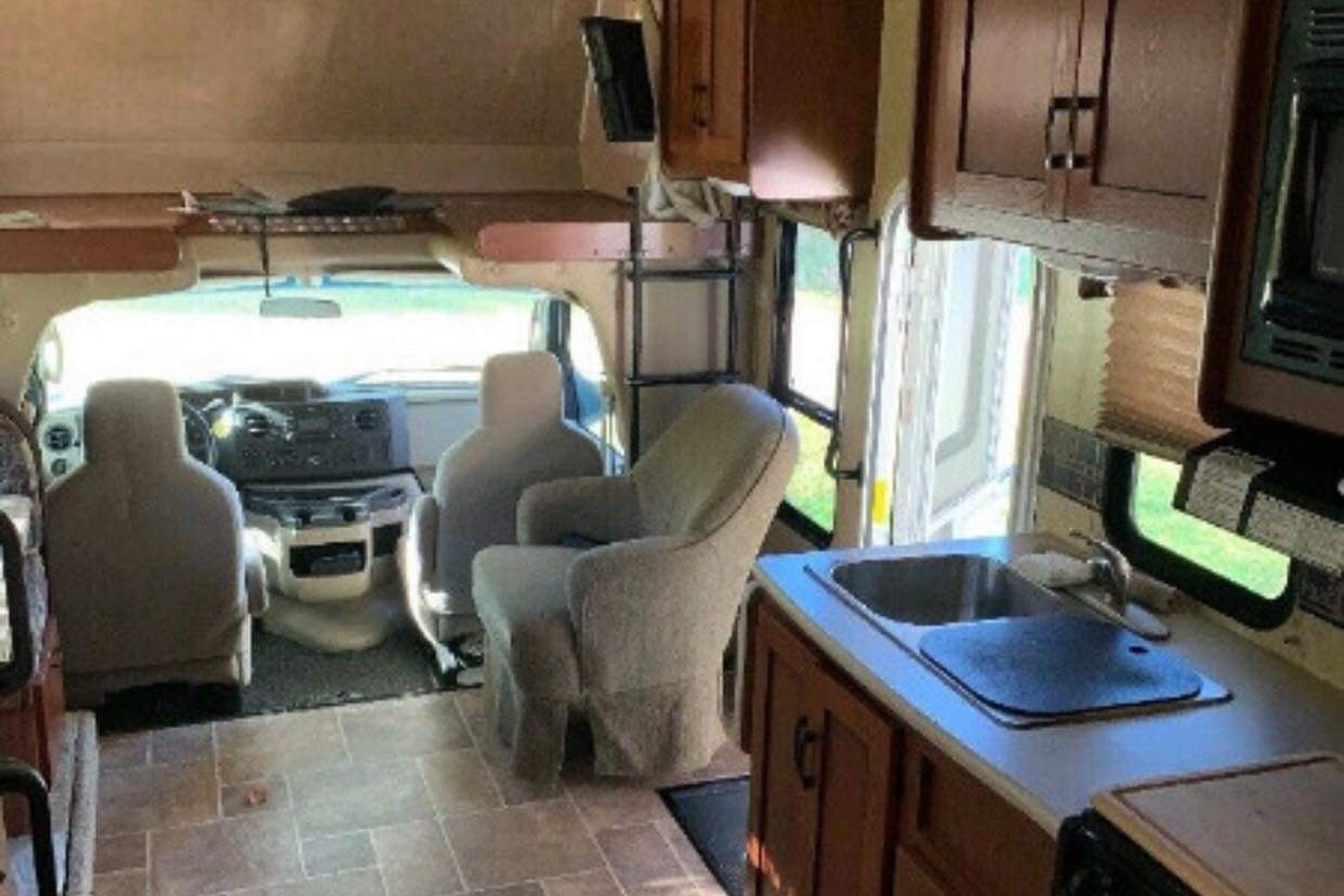 Vie Rider Forest River sunseeker Classe C