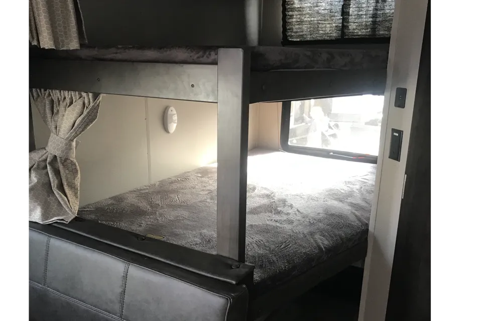 Sarah's and Gavin’s Grand Design Transcend 261BH Travel Trailer