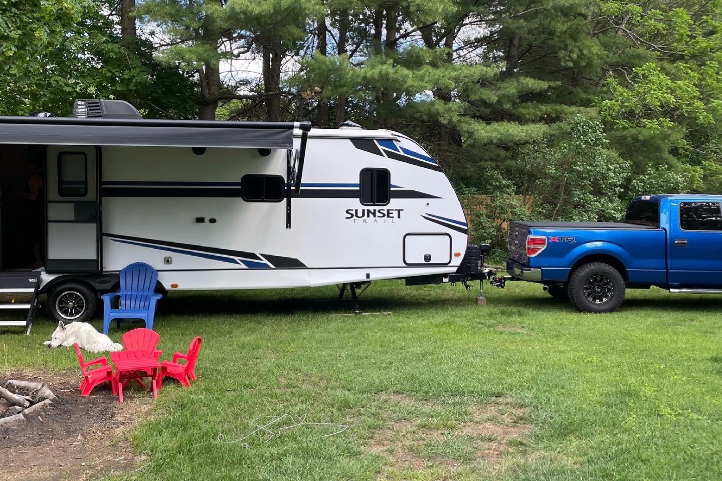“The Beaumont”Crossroads Sunset Trail Travel Trailer