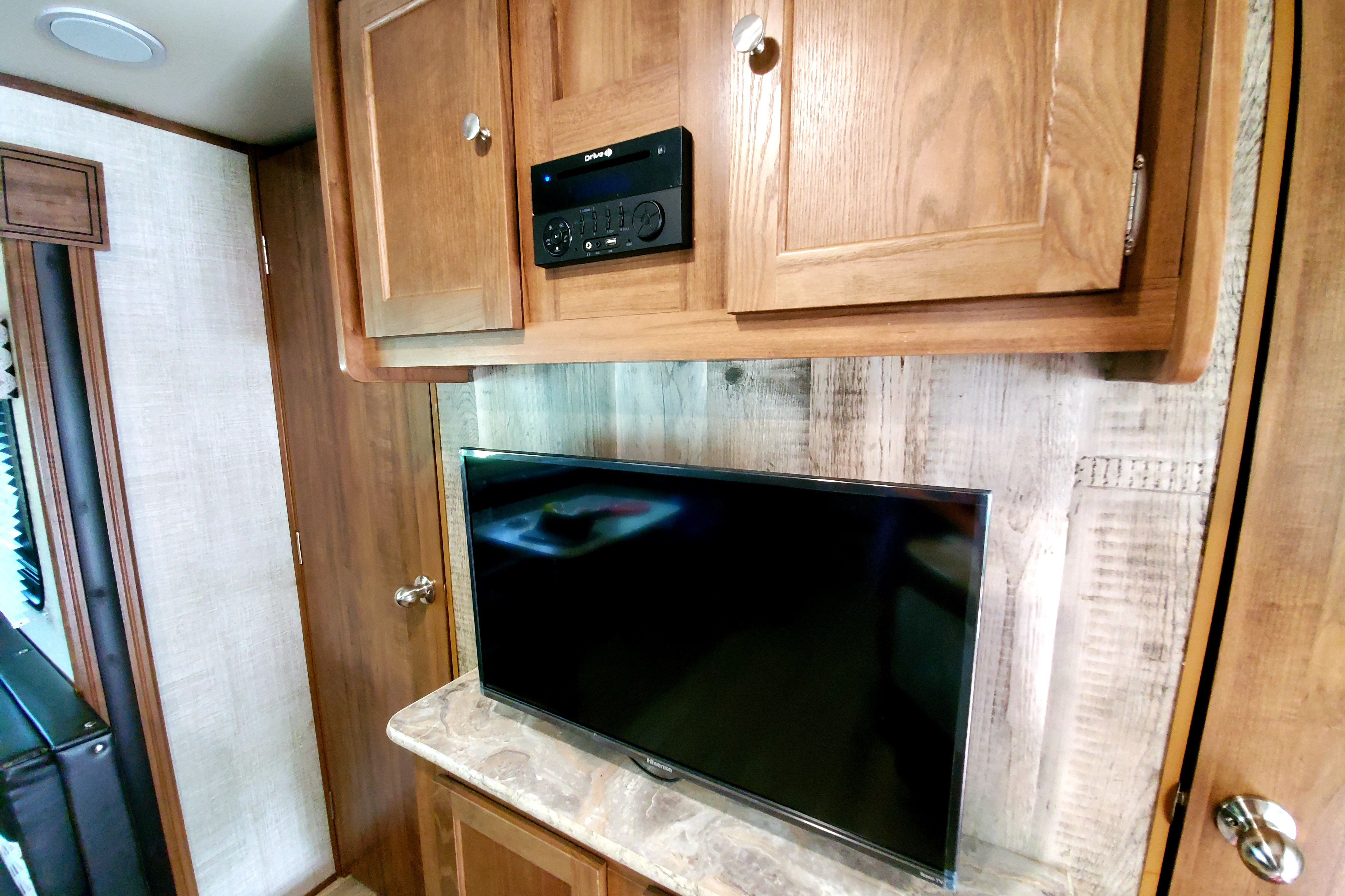 Fully Loaded Gulf Stream Kingsport Ranch Edition 25BHS
