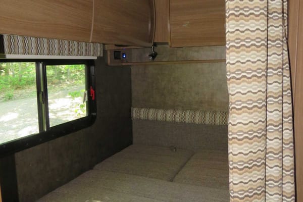 Beautiful diesel camper!