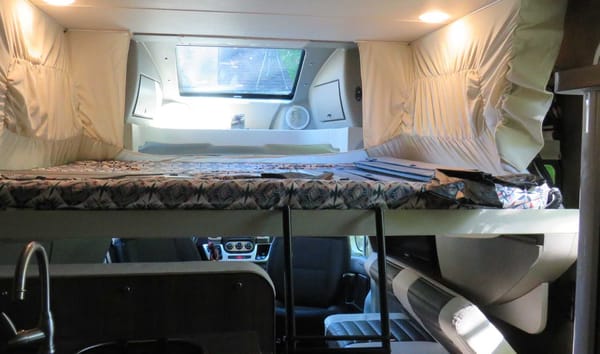 Beautiful diesel camper!