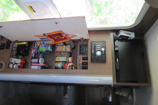 Beautiful diesel camper!