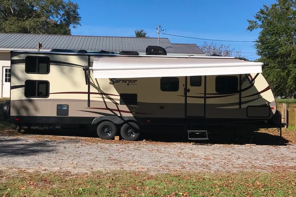 Dallas's Forest River surveyor 294Qble Travel Trailer Wind Creek, Talladega, Auburn, Cheaha