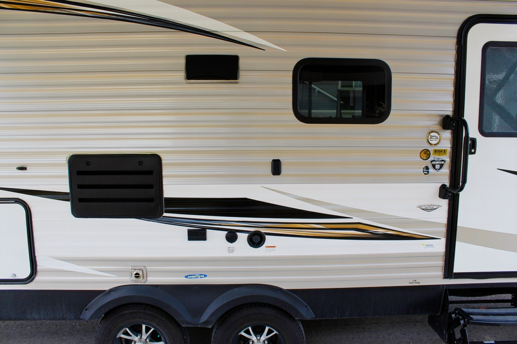 2019 Jayco Jay Flight SLX Rocky Mountain Edition 
