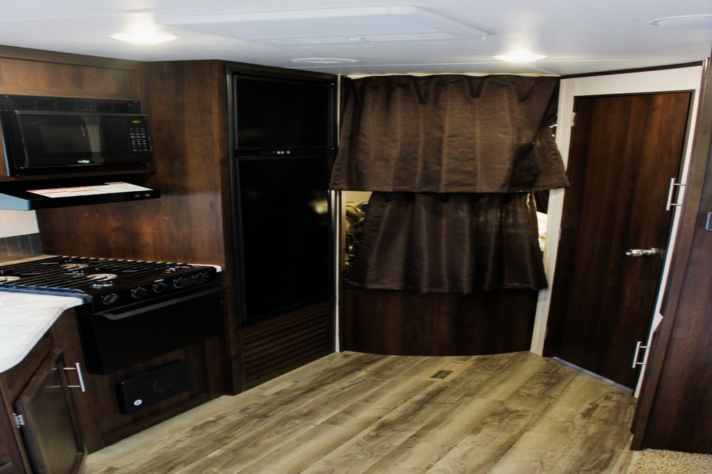 2019 Jayco Jay Flight SLX Rocky Mountain Edition 