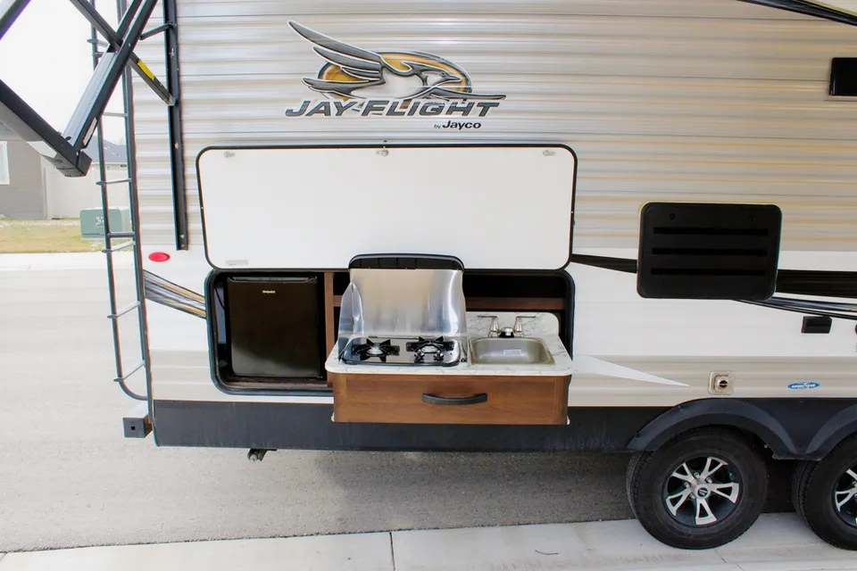 2019 Jayco Jay Flight SLX Rocky Mountain Edition 
