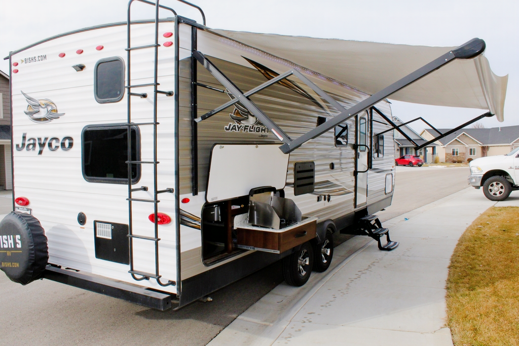 2019 Jayco Jay Flight SLX Rocky Mountain Edition 