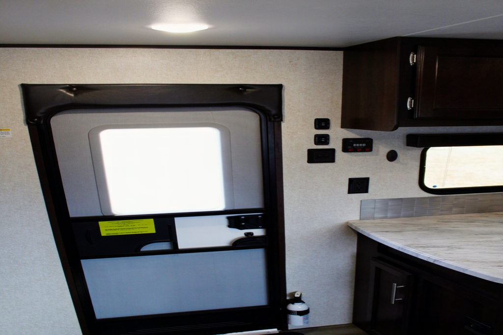 2019 Jayco Jay Flight SLX Rocky Mountain Edition 