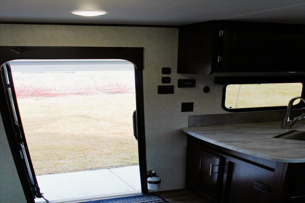 2019 Jayco Jay Flight SLX Rocky Mountain Edition 