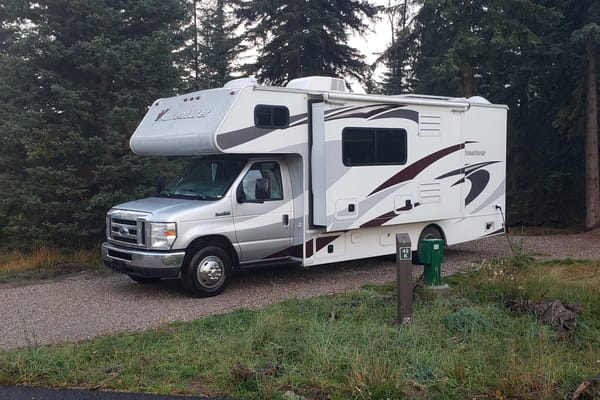 Twilight 2018 Motorhome 24'