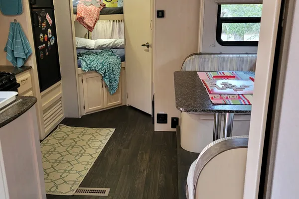 South Tejas RV Rentals-Minnie