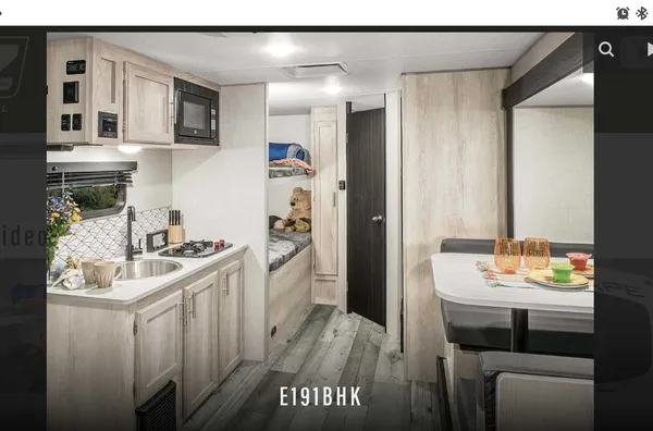 Escape - 191bhk/ Stoney Creek
