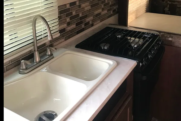 Brittany's Jayco 19