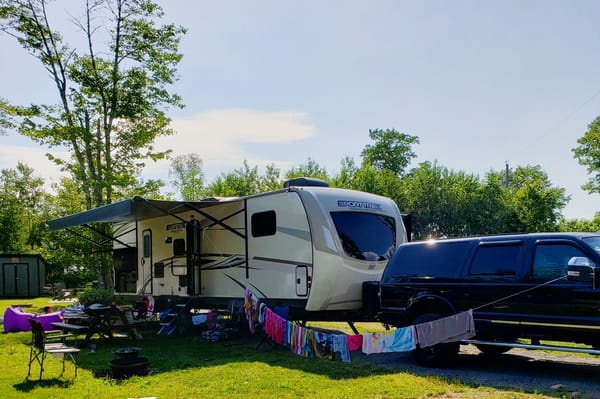Sport trek 343VBH Travel Trailer