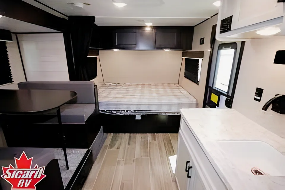 2022 Fun time Jayco 184BS Travel Trailer sleep 6 Mini Van Towable