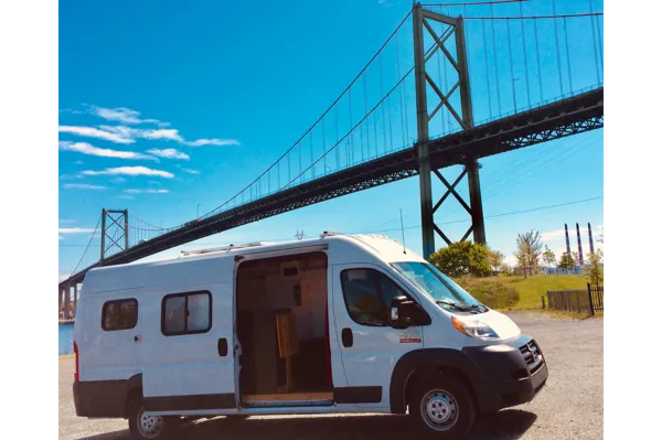 Vanlife_in_the-Maritimes