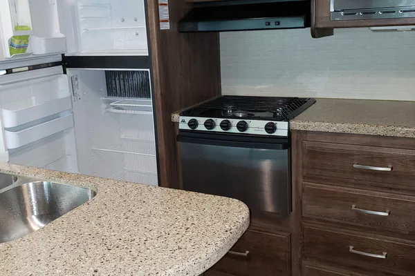 Larry's Keystone Cougar xlite Fifth Wheel