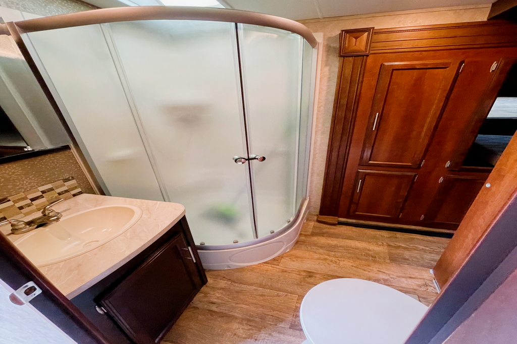 Fernando 's Jayco Eagle HT Travel Trailer 295DBOK